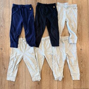 6 pairs of Baby Gap joggers size 2T excellent condition